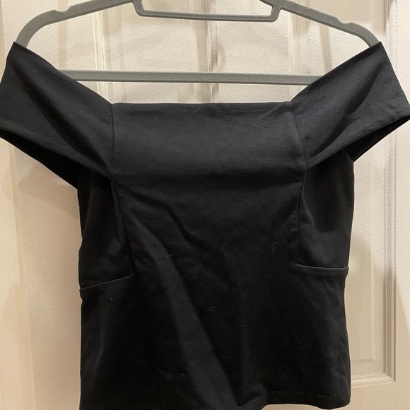 Deletta Black Off Shoulder Mulit Way Zip-Up Top - Picture 2 of 5